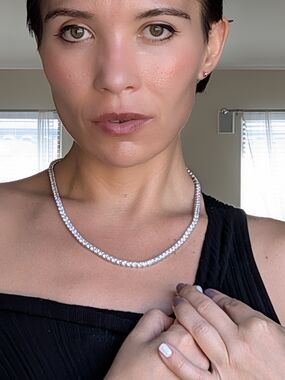 Classic Silver Tennis Necklace in Sparkling Mosanite